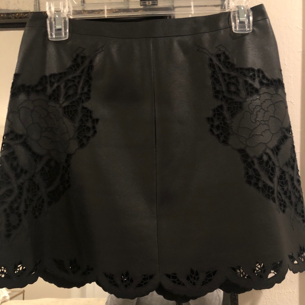Black skirt with detailing